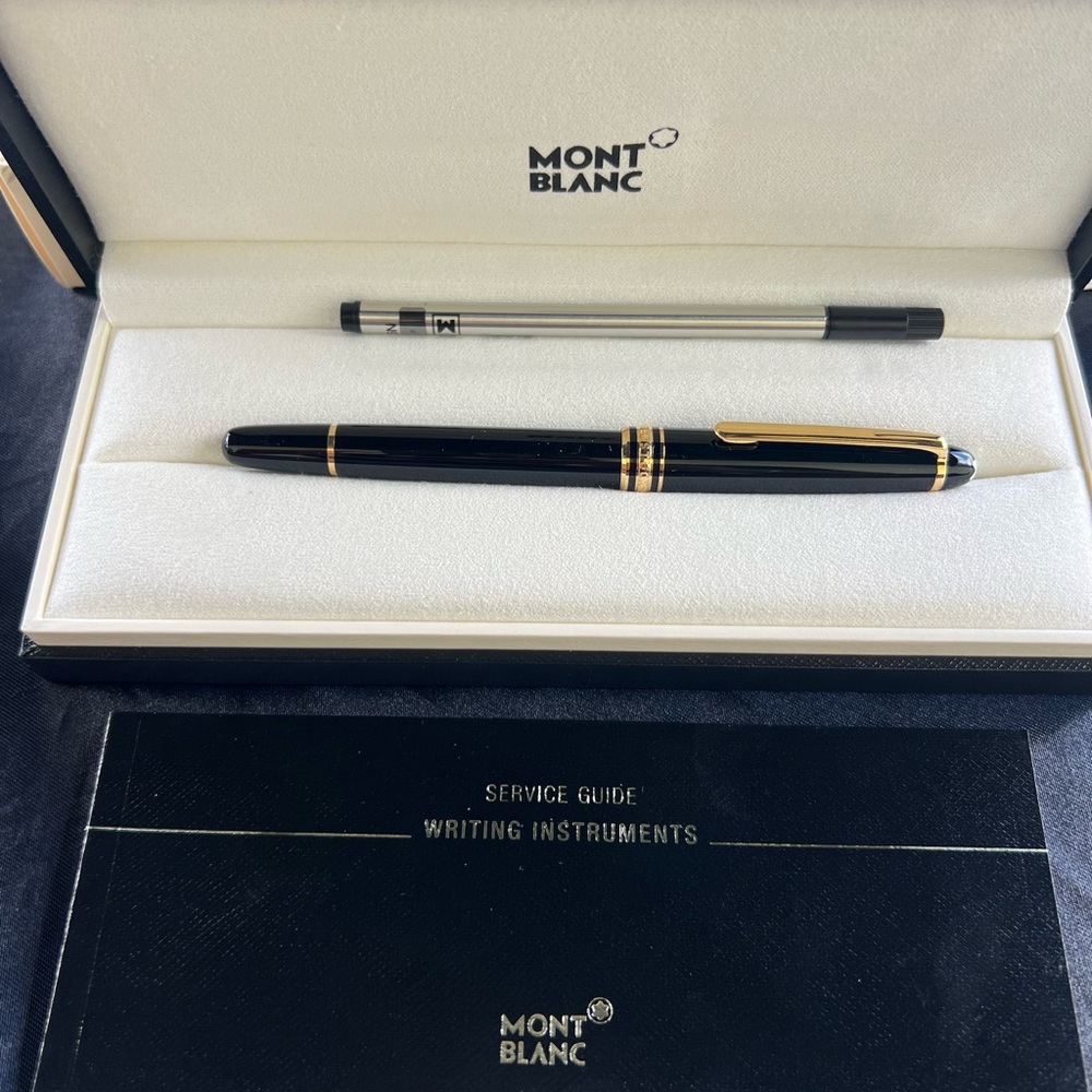 ** NEW Mont Blanc Meisterstuck Classique Gold Rollerball Pen